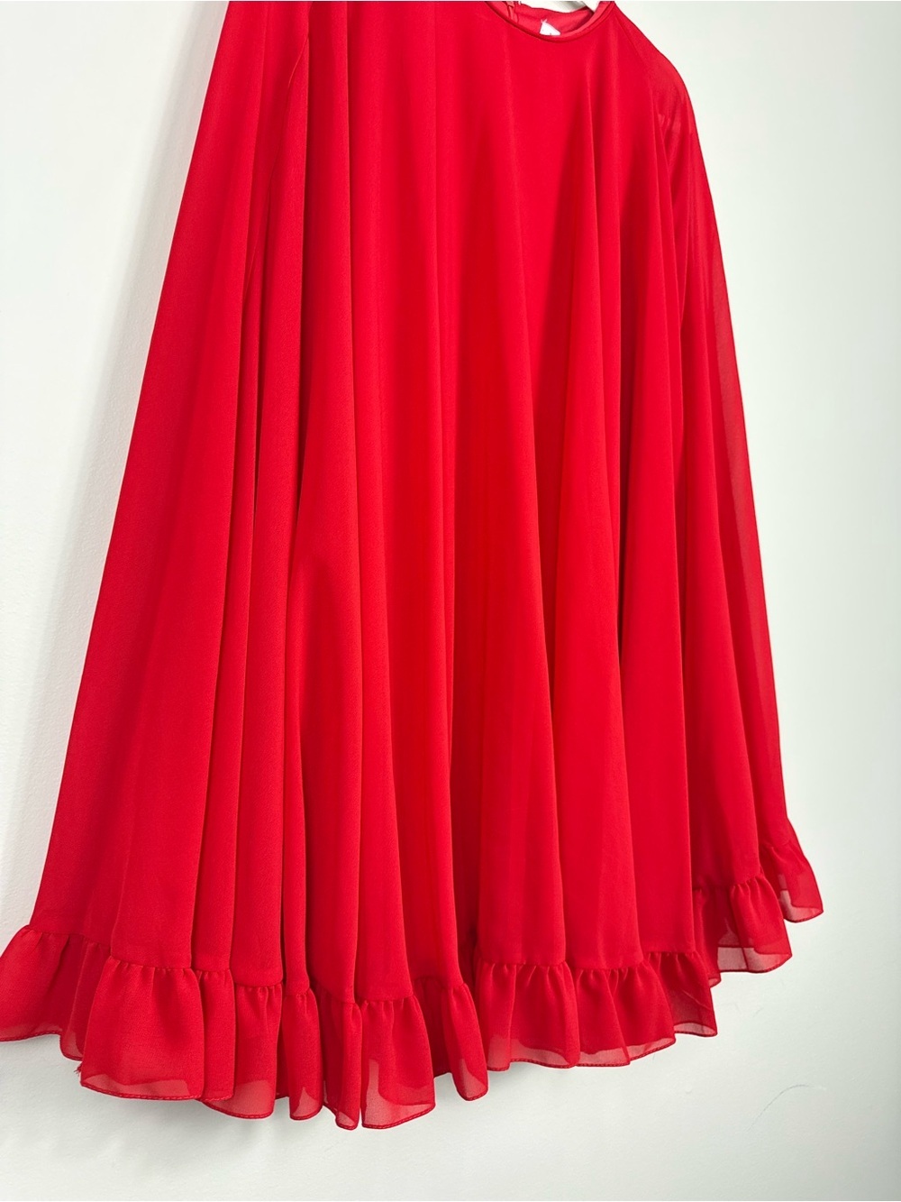 Mac Duggal 554071 High Neck Ruffle Hem Cape Mini Dress Womens 8 NWT Cherry Red - Picture 4 of 9